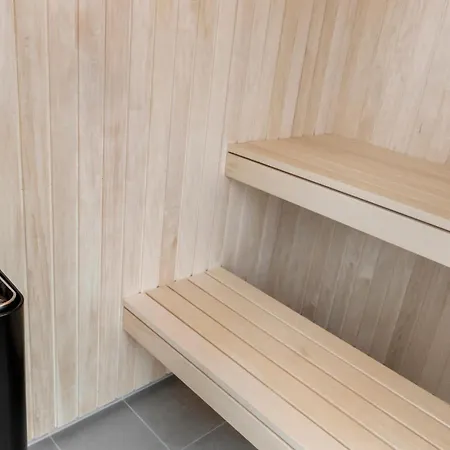 Maison Confortable à Avec Sauna